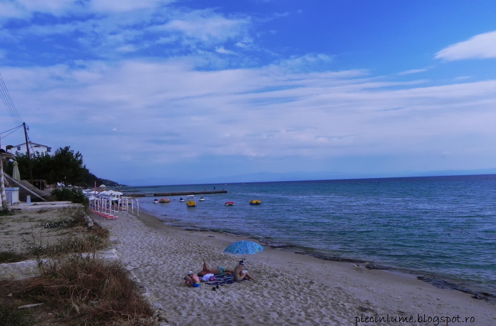 Un alt colt din plaja Kallithea Un alt colt din plaja Kallithea