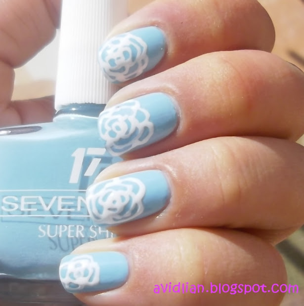 avidlian simple rose nail art