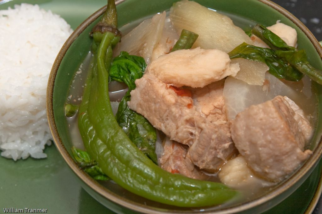 Baboy Dose of Frosting..: Pork in Tamarind Soup (Sinigang na Baboy )
