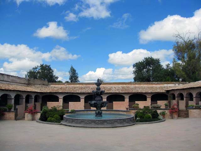 hacienda house courtyard photo