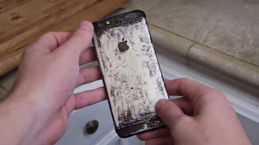 This is what happens when you boil iPhone 6 in Coca-cola [video]