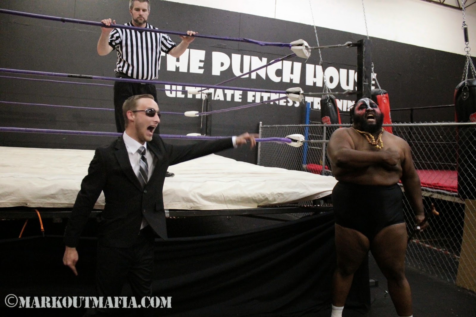 WRESTLING RANTS AND REVIEWS A STIFF Kick to the neck! (Pictures and