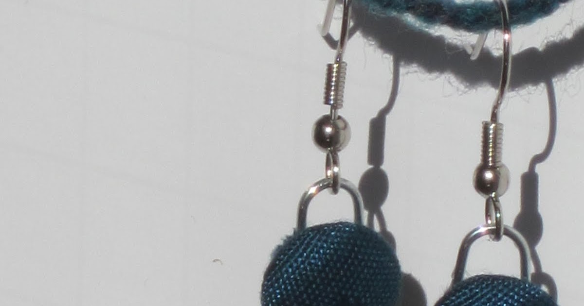 The Crafty Novice 10 Minute Dangle Button Earrings