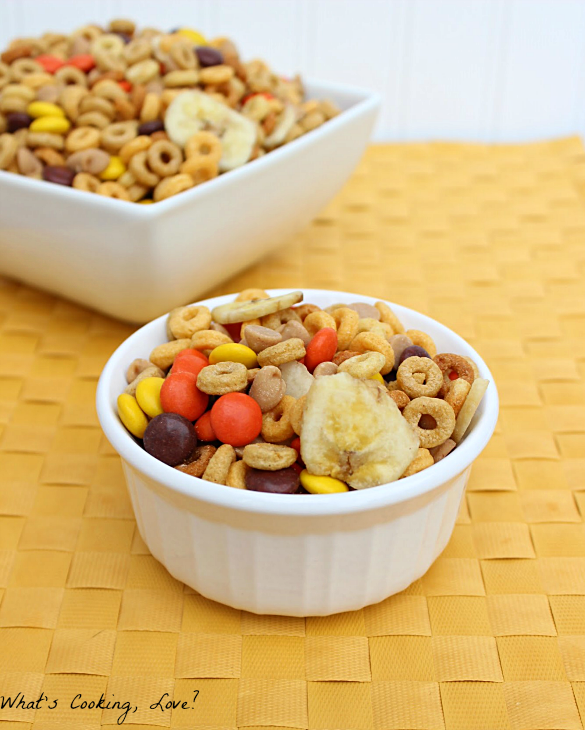 Peanut Butter Banana Trail Mix Whats Cooking Love?