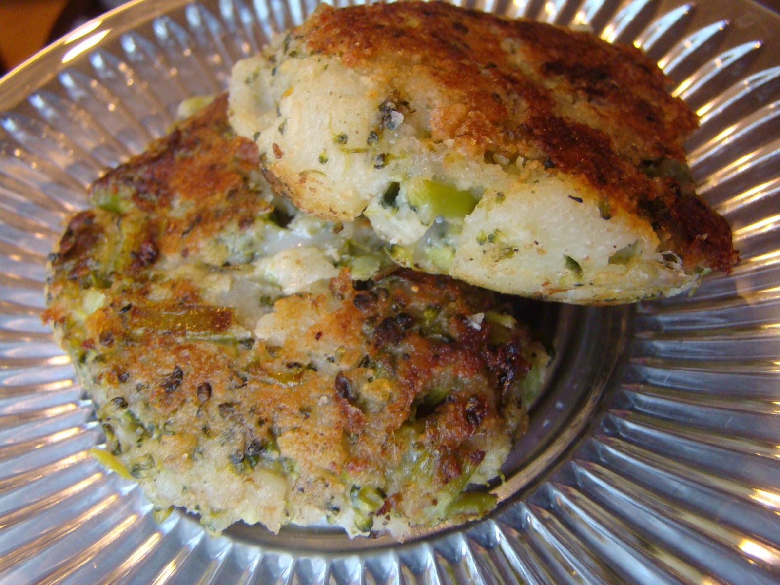 HoneyBeeHive Broccoli Patties