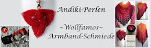 Schmuck und Taschen