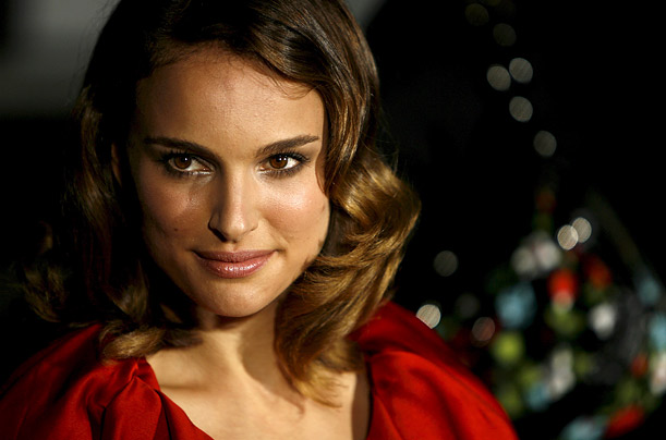 natalie portman lipstick. Natalie Portman Lipstick.