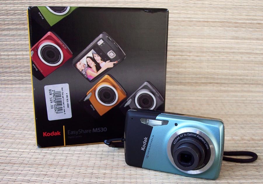 Fotografia Riflessiva: KODAK EASYSHARE M530 (2010)