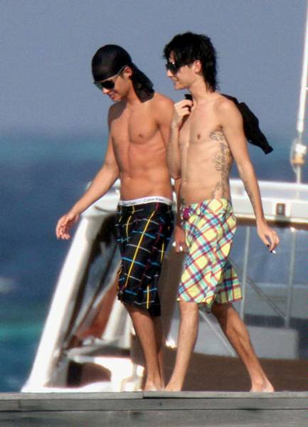 tom kaulitz sexy in maldives school beautiful girl sexpic