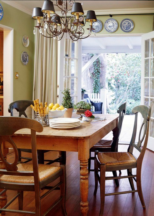 New Home Interior Design: Decorating Gallery: Dining Rooms