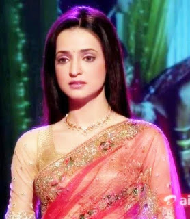 sanaya irani sanaya irani