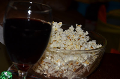 Wine and popcorn 