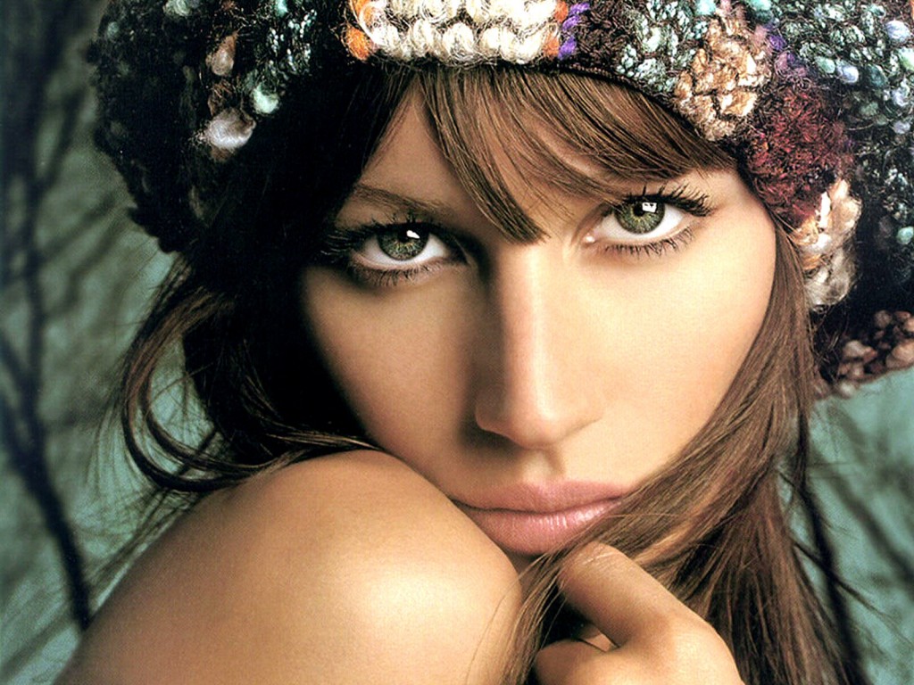 http://4.bp.blogspot.com/-uIEvk76CRkk/T0ckOWYLMzI/AAAAAAAAM0Y/rmWzRLNnRq0/s1600/Gisele+Bundchen+Hot+4.jpg