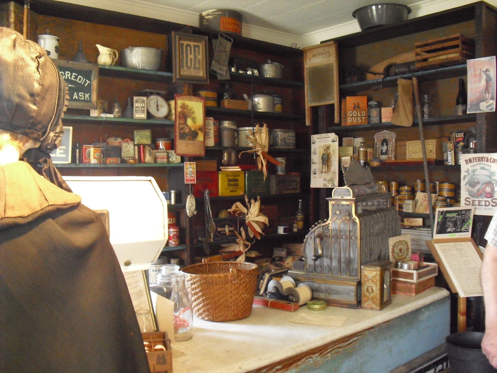 Stay on Route 6 LaSalle, IL to Geneseo, IL On Route 6; In Pictures