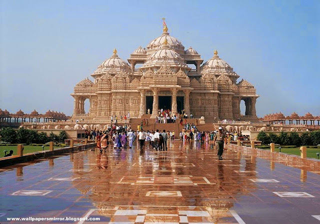 10 famous temples photo collections in india