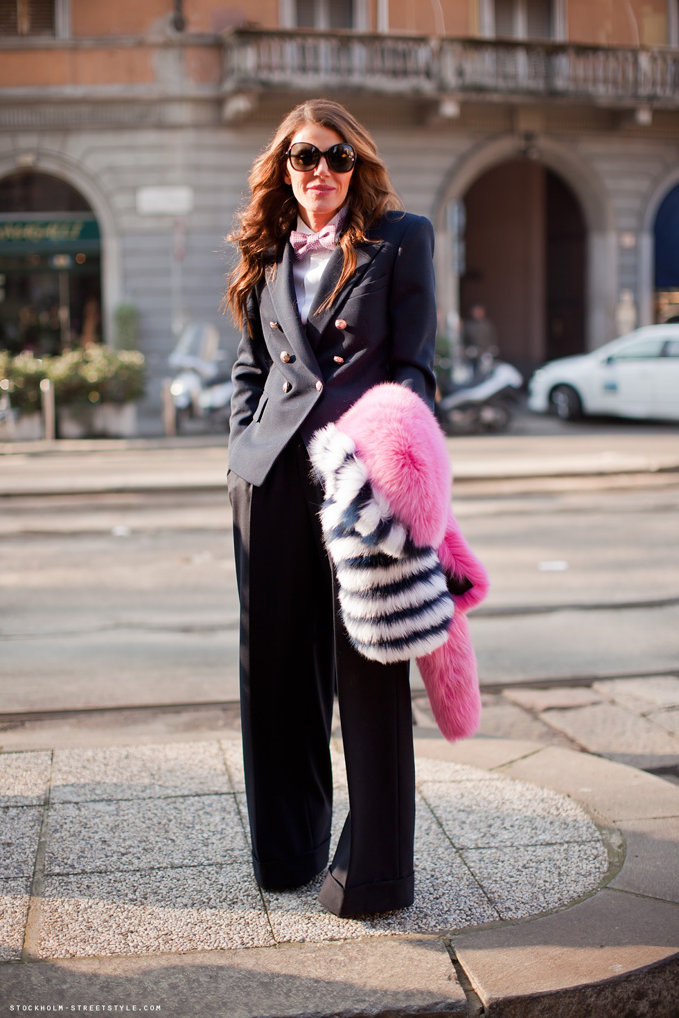 Prada stoles are stealing the hearts of fashion insiders Prada stoles are stealing the hearts of fashion insiders
