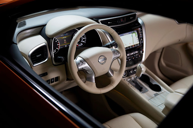 Interior view of 2015 Nissan Murano 2015 Nissan Murano interior view