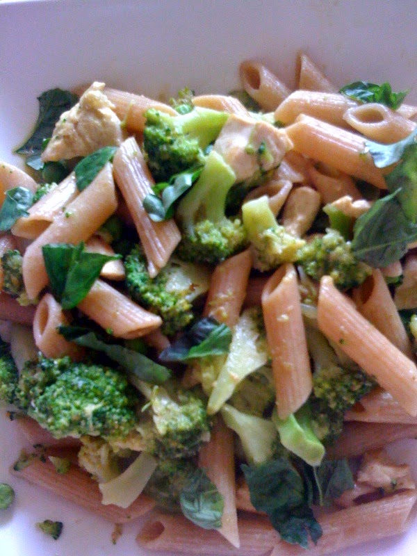 elzkookt Pasta Pesto met Kip en Broccoli