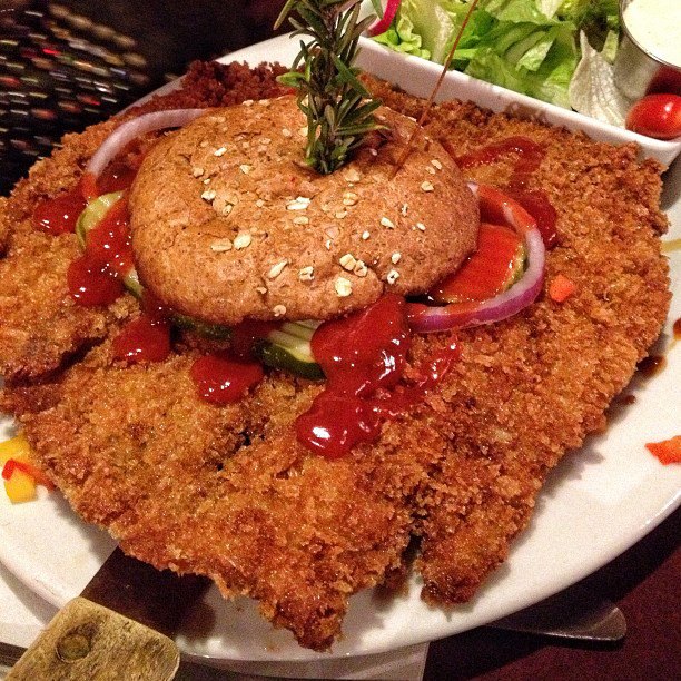 Mom's BDay & 4th of July! Reno Roadtrip Chow Down USA