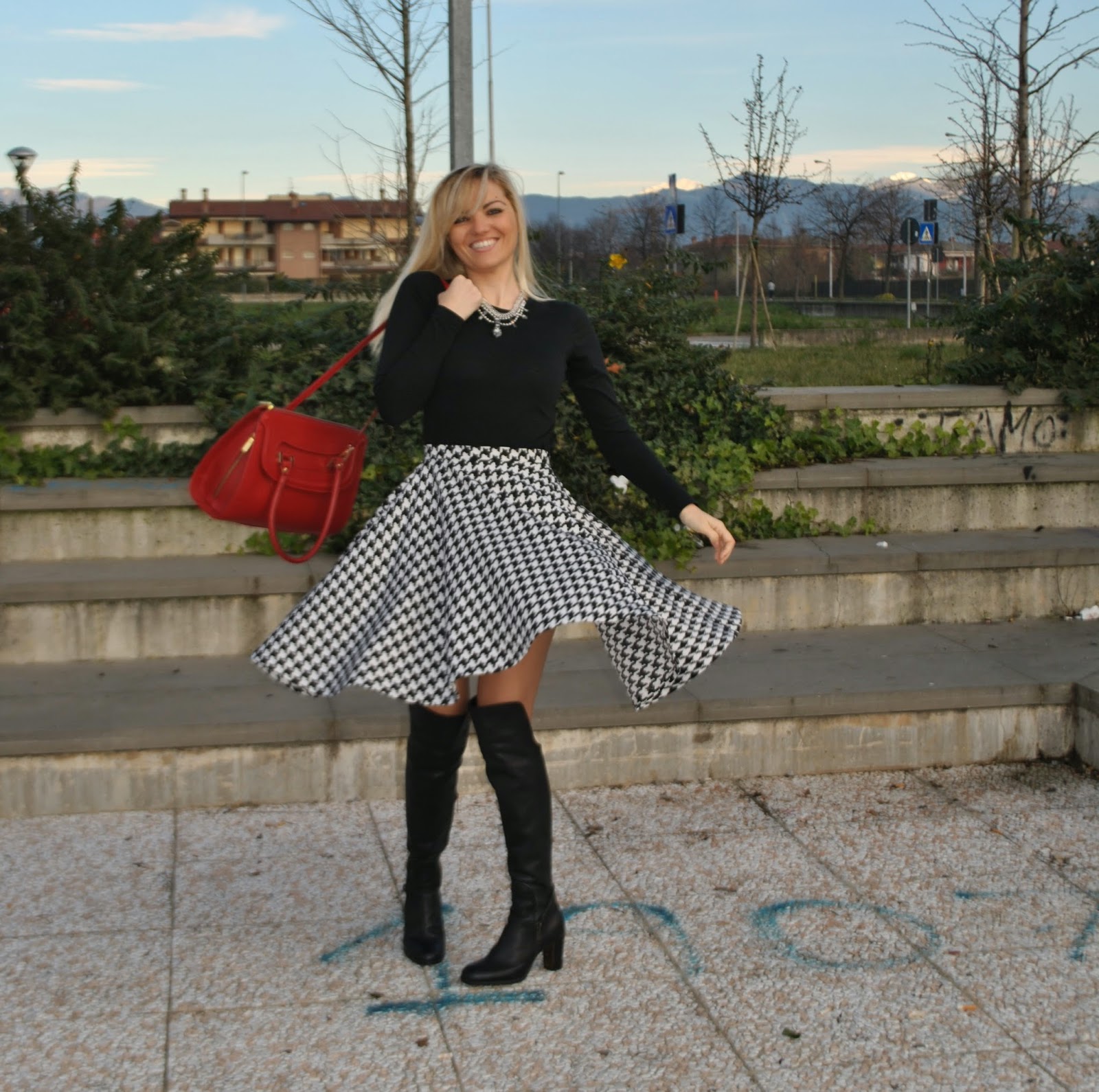 outfit invernali mariafelicia magno outfit gonna ruota outfit pied de poule mariafelicia magno mariafelicia magno fashion blogger colorblock by felym fashion blogger italiane best outfit 2014