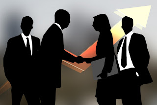 kobieta niezależna kobieta asertywna