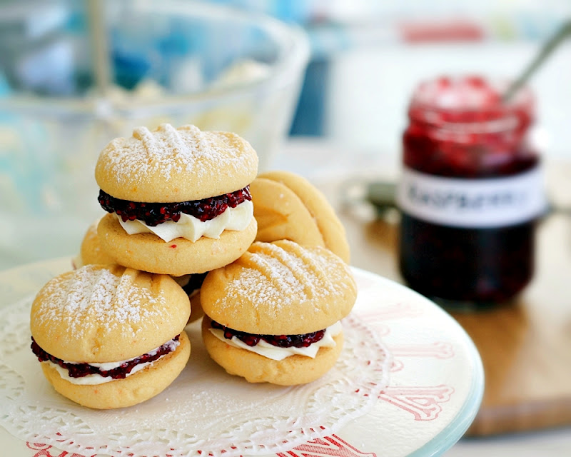 To Food with Love Melting Moments with Raspberries and Cream