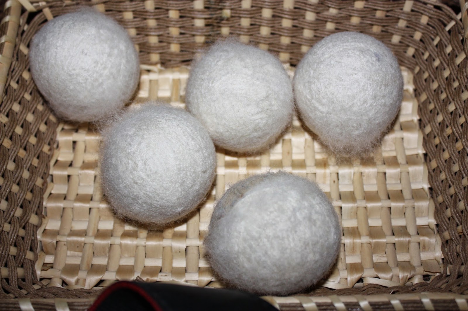 Jackson Family Farm Dryer Balls DIY
