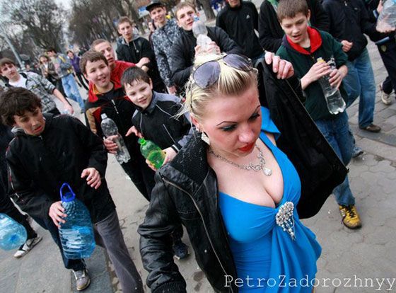 Wet Monday, Tradisi Unik Di Ukraina [ www.BlogApaAja.com ]
