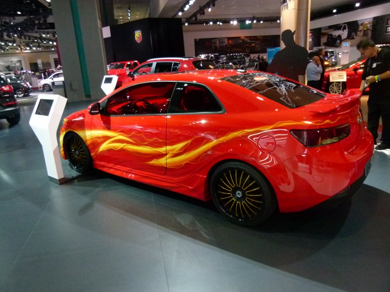 Things To Do In Los Angeles LA Auto Show 2012 Flash Car