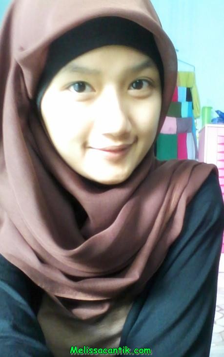 Galeri Foto Cewek Jilbab Cakep Narsis Gila.