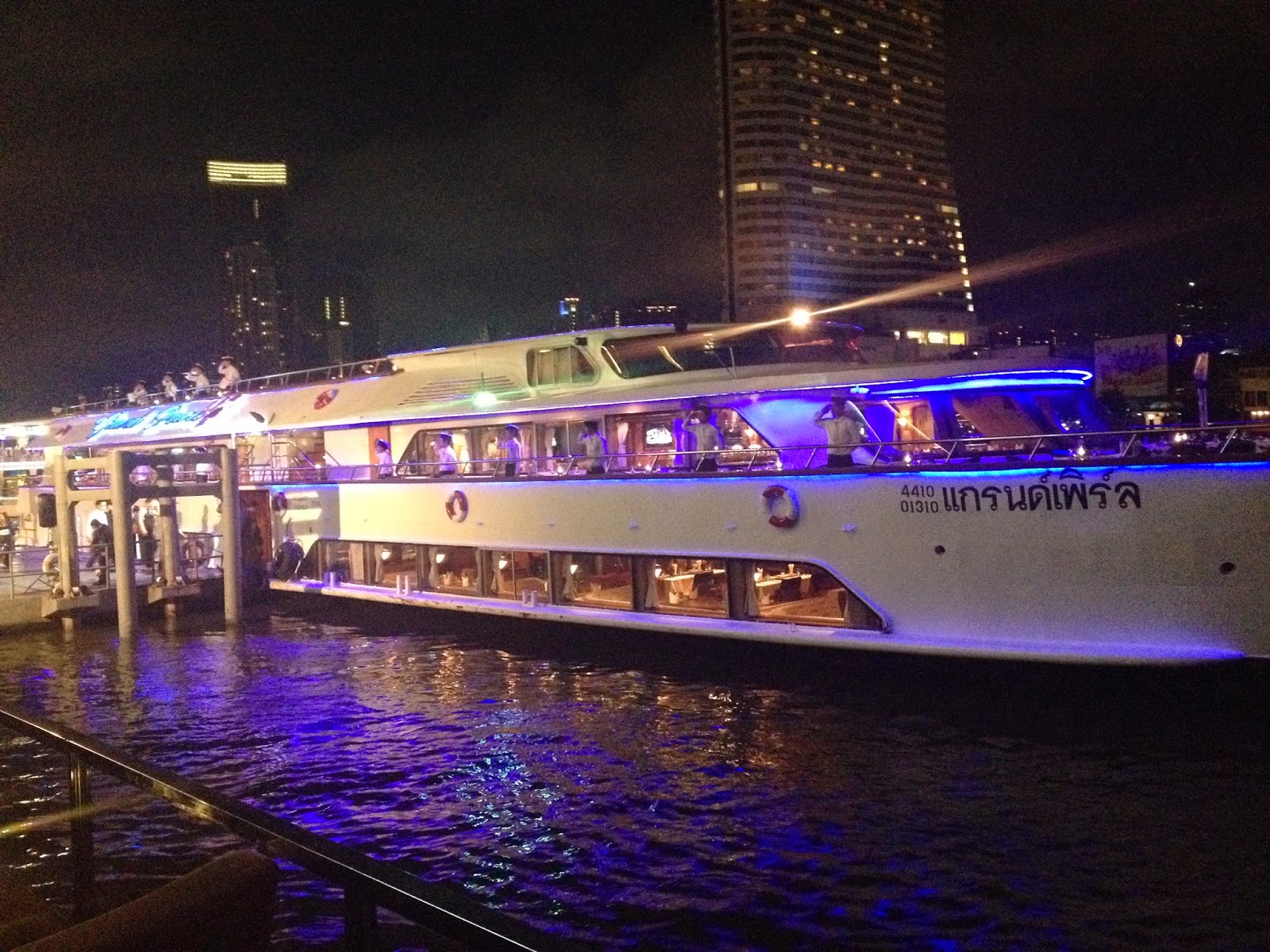 Chao Phraya Dinner Cruise Boat Bangkok