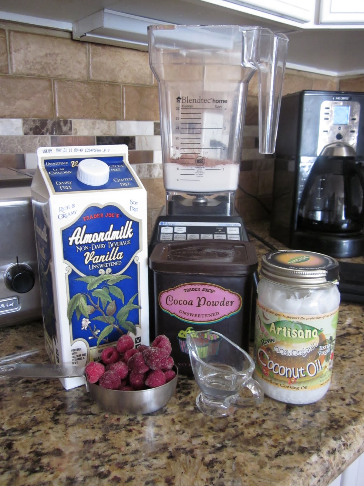 Girl meats Paleo Smoothie RX