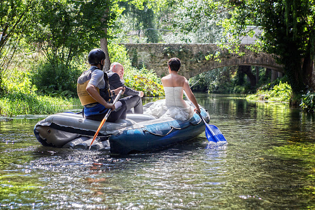 Trash the dress, rafting sul fiume Corno | ©2012 Andrea Cittadini Real wedding, wedding inspiration blog, italian wedding