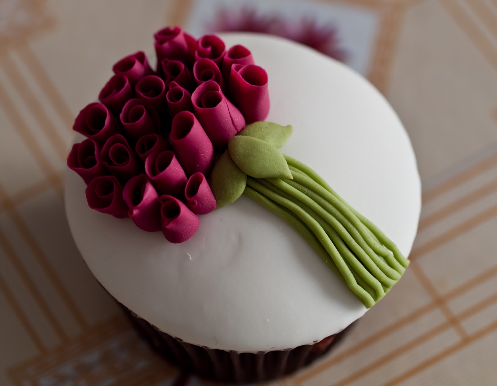 In Love With Handmade Friday Feature Alma's Cupcakes Romantic