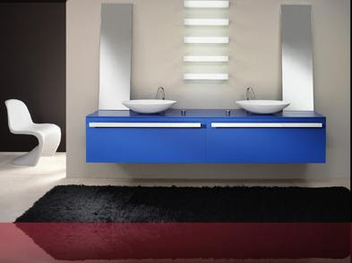 MUEBLES PARA BAÑOS EN AZUL, BLANCO Y HAYA / Decoración de baños