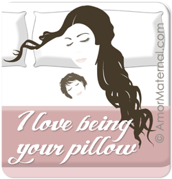 Co-Sleeping advocacy: I love being your pillow. © Amor Maternal