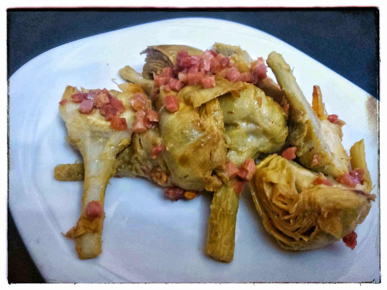 Sano , Alcachofas Rehogadas Con  Jamón