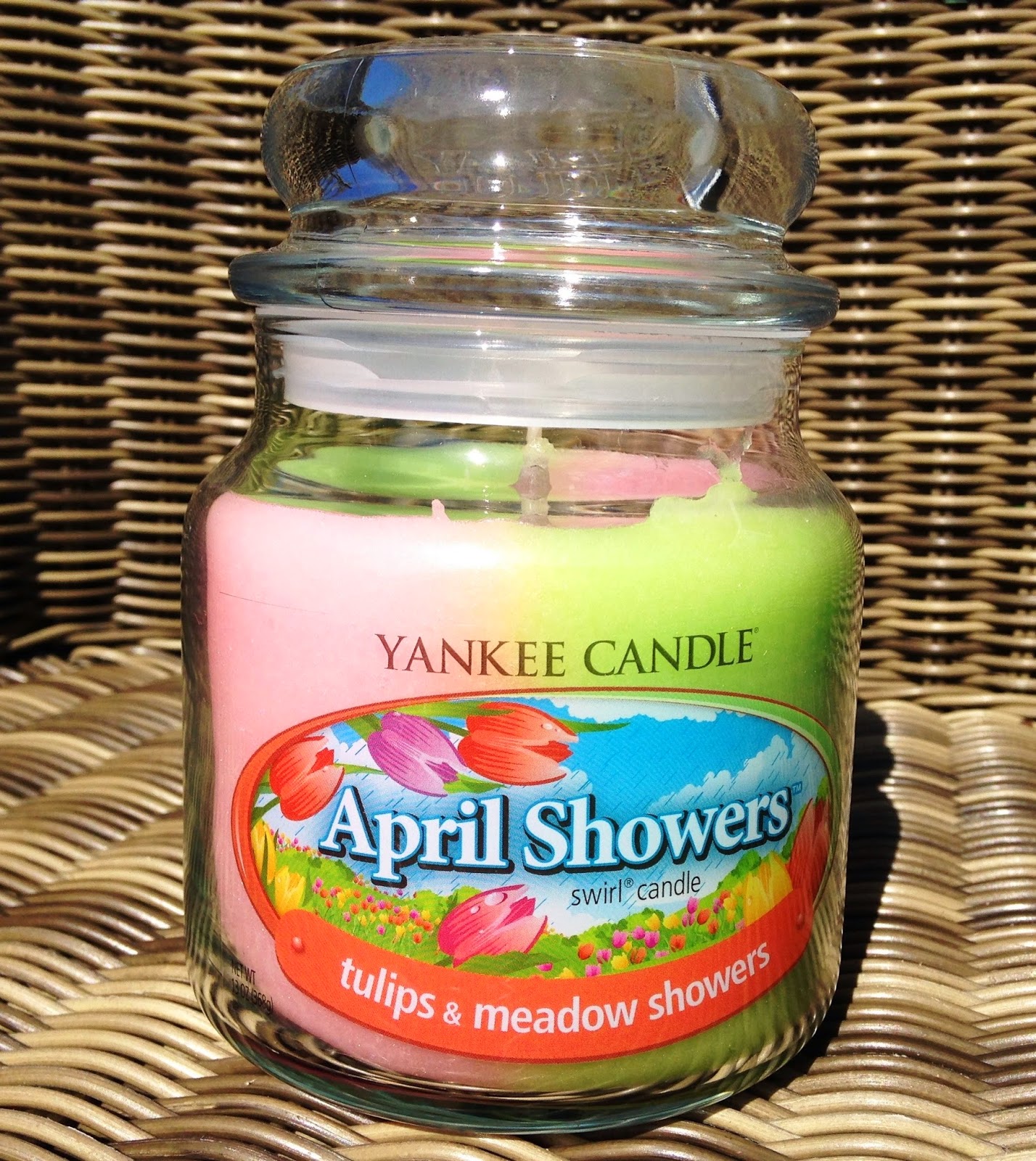 Moonstone & May Yankee Candles Exclusive* April Showers!