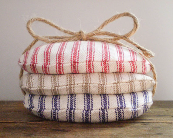 Tossing bags for carnival in striped white cotton Handmade Carnival Beanbags in rustic cotton