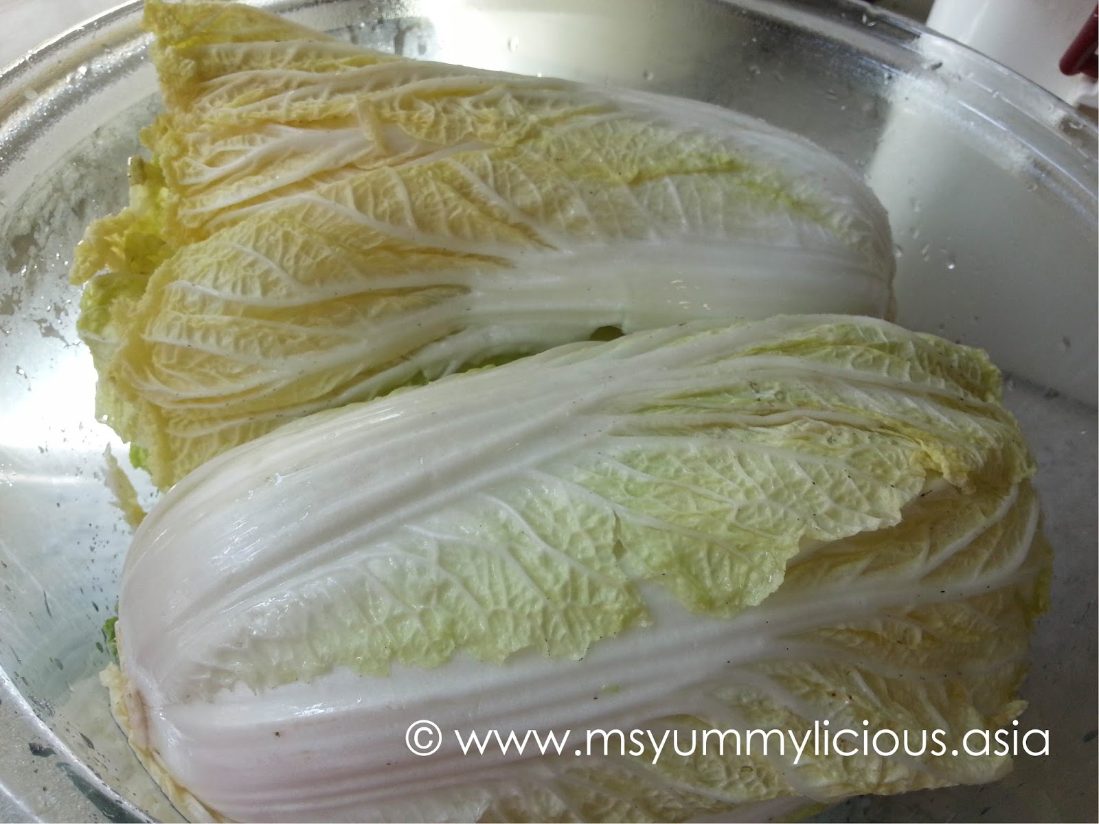 Napa Cabbage Kimchi (Tongbaechukimchi 통배추김치) Yummylicious + Baby