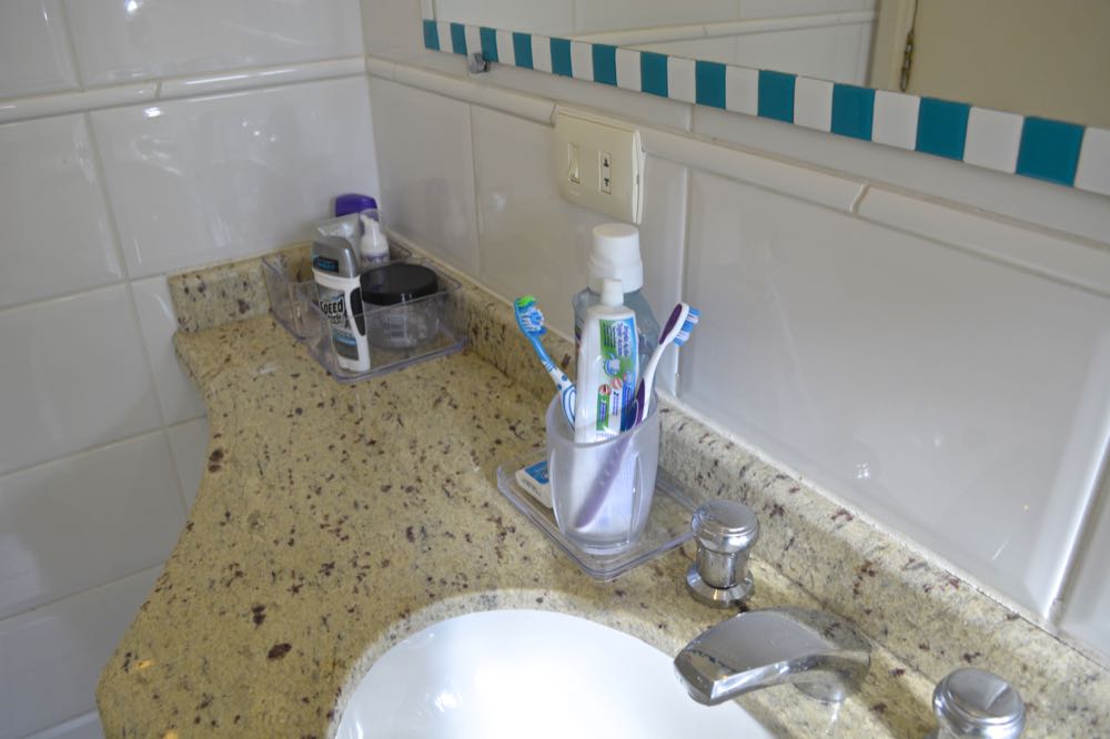 Tu Organizas Espelho oxidado, reformado com pastilhas adesivas -> Banheiro Reformado Com Pastilha Tu Organizas Espelho oxidado, reformado com pastilhas adesivas -> Banheiro Reformado Com Pastilha