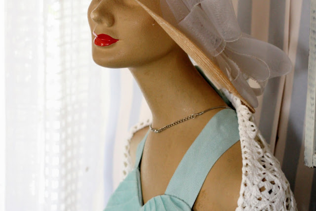 helena+114 a serial about vintage.