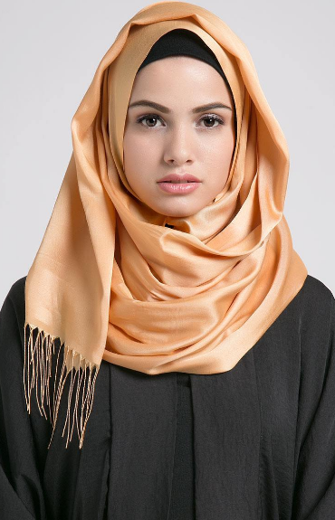 Model Kerudung Modern untuk Wanita Muslimah Model Kerudung Modern untuk Wanita Muslimah