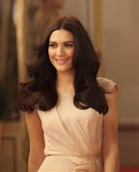 Profil Biodata Berguzar Korel Pemeran Shehrazat ANTV Profil Biodata Berguzar Korel Pemeran Shehrazat ANTV