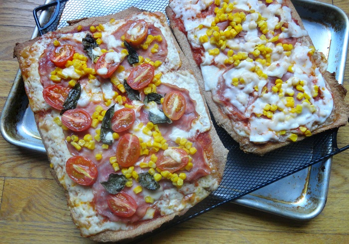 Receta de pizza crujiente con harina integral, Labrando un hogar