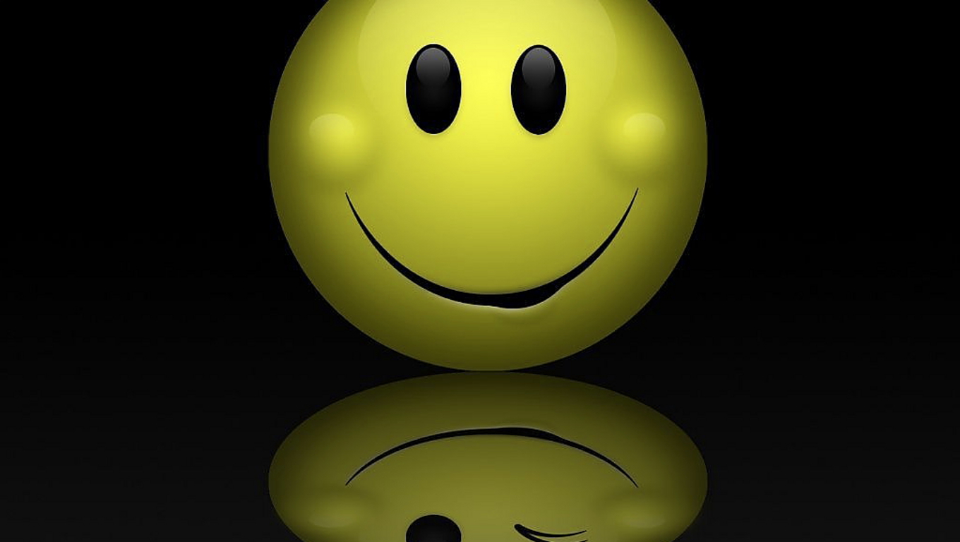 Funny Smilies Wallpaper For You! ~ Pinoy99 News Daily Updates