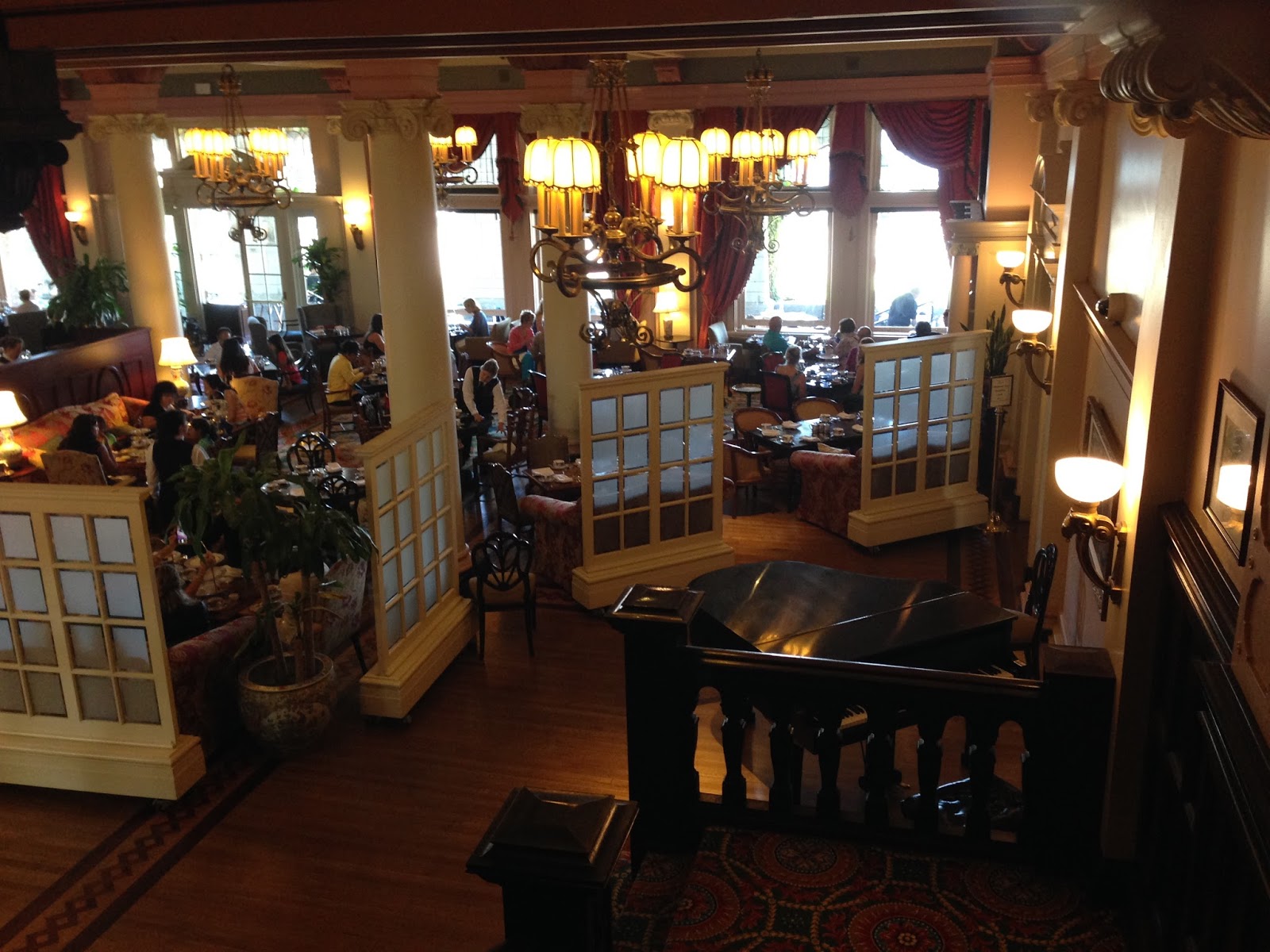 The Earth Realm Guide Vancouver Island Tea time at the Empress