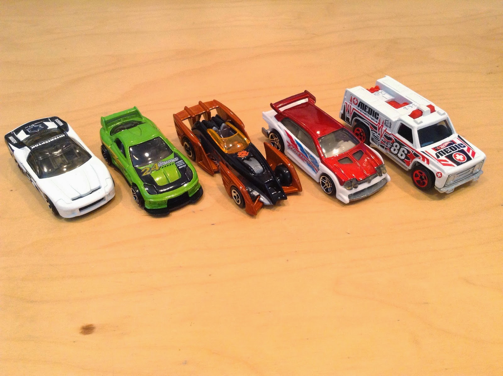 Julian's Hot Wheels Blog 2005 Value Pack Part 2 First Half of Basic