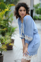 Tamanna Cute Stills (10).