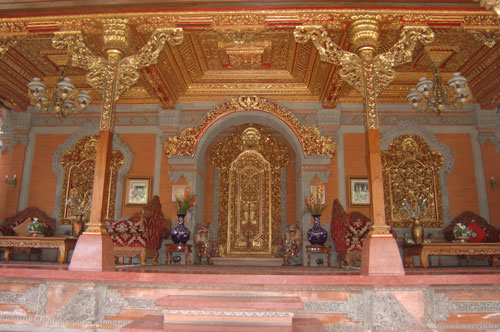 What A Wonderful World: Puri Gianyar - Indonesia